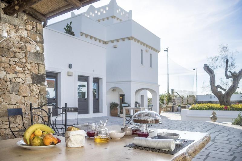Masseria Le Mandorle Удженто Екстериор снимка