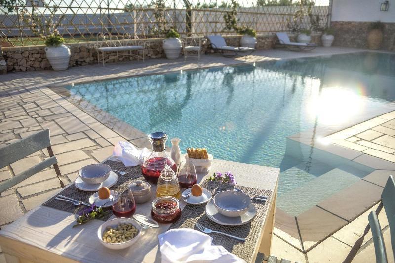 Masseria Le Mandorle Удженто Екстериор снимка